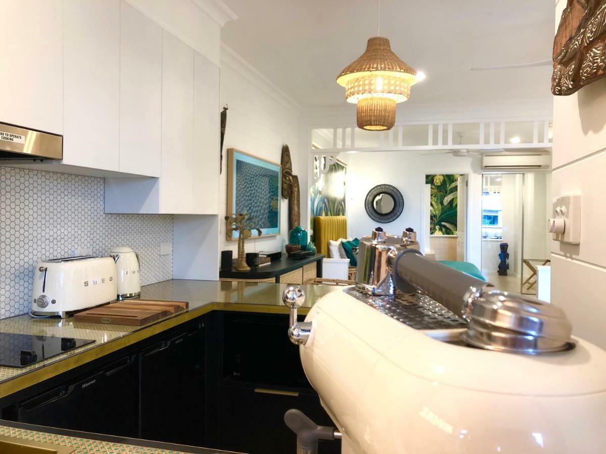 Nomad - Luxe Apartment Порт Дуглас Экстерьер фото
